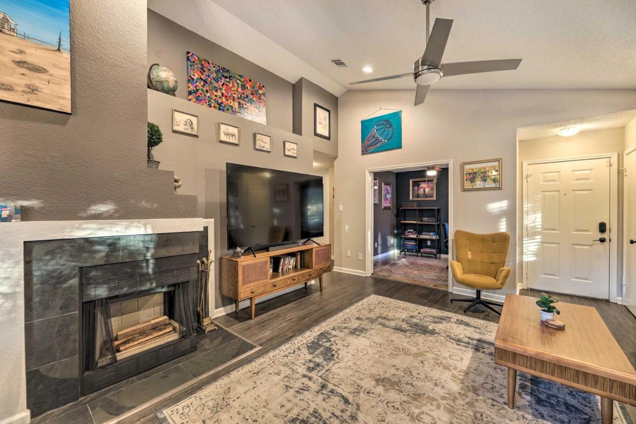 Gorgeous Austin Getaway With Fire Pit About 8 Mi To Dtwnヴィラ エクステリア 写真